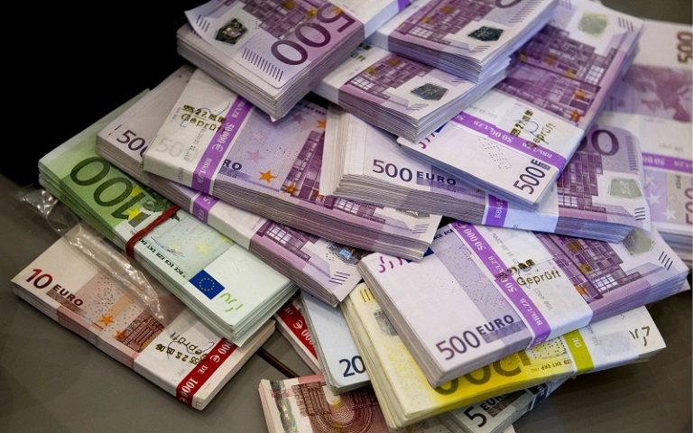 Antallet af falske eurosedler var fortsat lavt i 2. halvår 2019