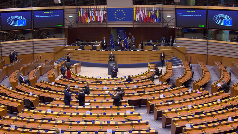 EU-UK: MEP’erne ønsker stadig en aftale, men støtter no-deal-forberedelserne