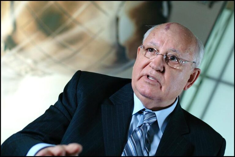 Mikhail Gorbachev: “Vi er nødt til at give afkald på magtpolitikken”