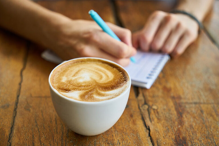 Kaffe med mælk kan have en anti-inflammatorisk effekt