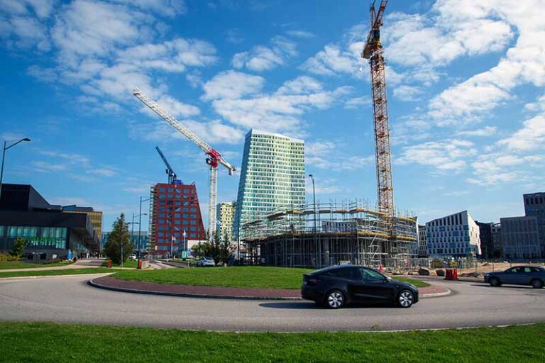 Næsten 10.000 bæredygtighedscertificeringer er udsted til svenske ejendomme – kravene til branchen skærpes snart endnu mere